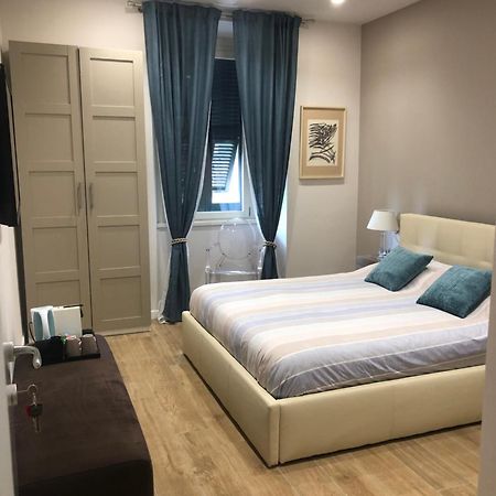 Pinciano 1Stfloor Luxury Room1 Roma Esterno foto